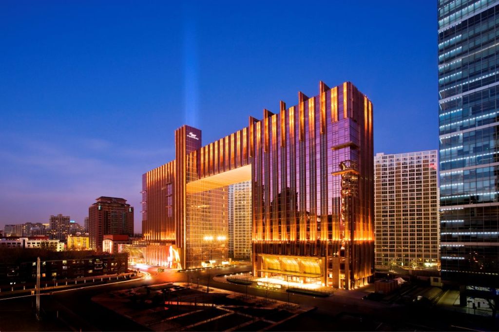 Accor and China's H World Detail Plans to Link Their 19,000 Hotels